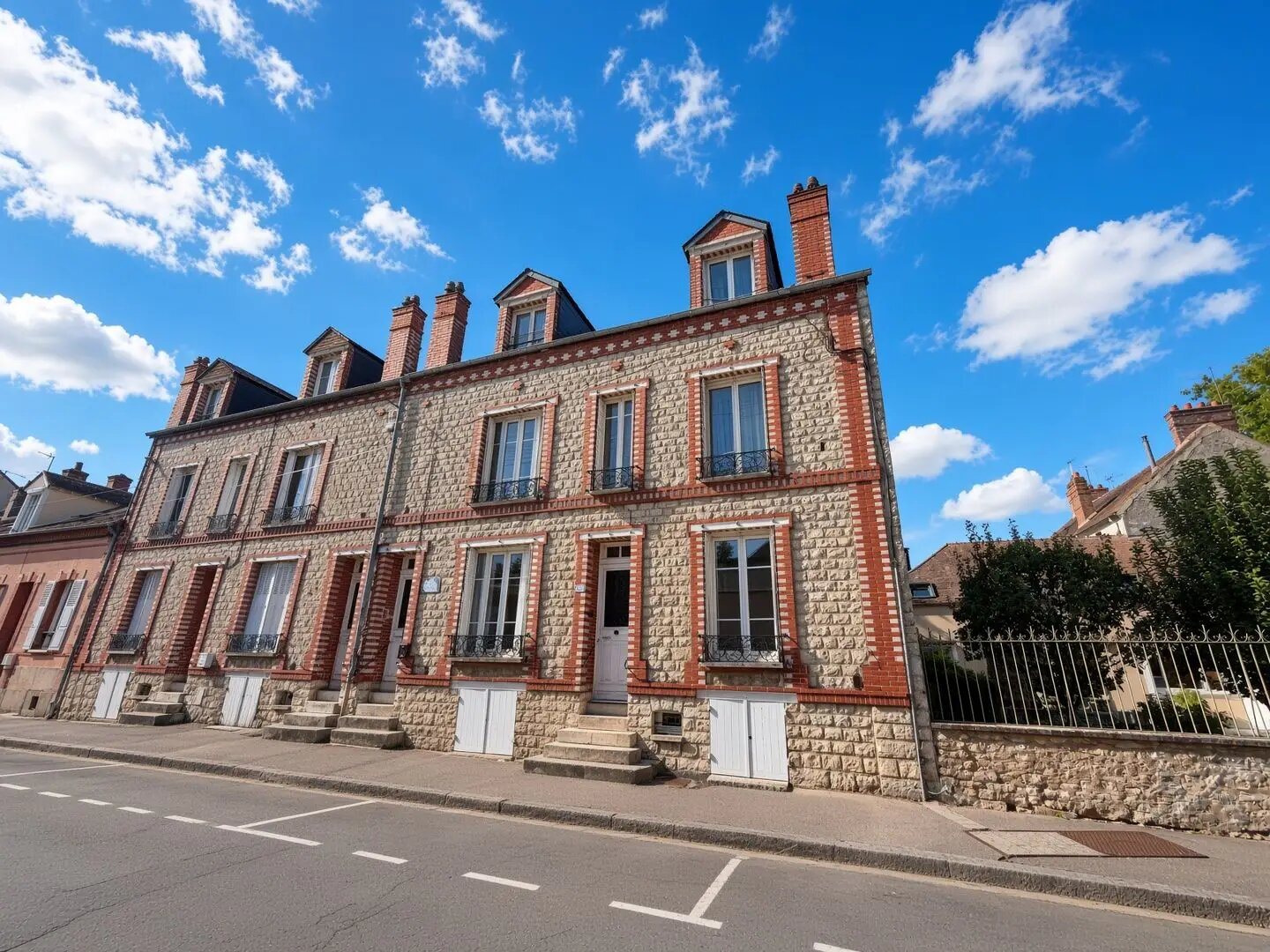 Maison à vendre, 220m², Nemours