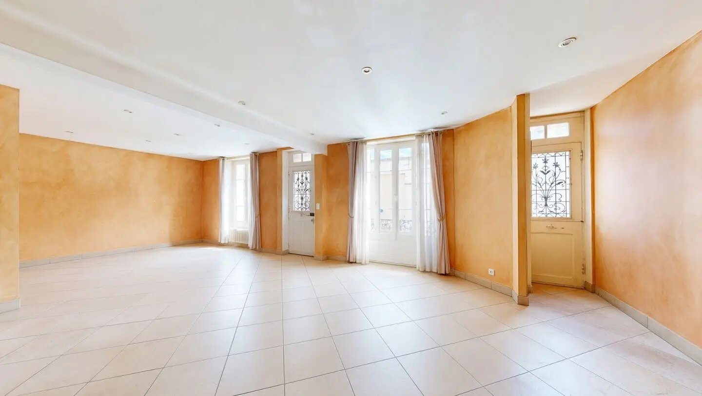 Maison à vendre, 220m², Nemours