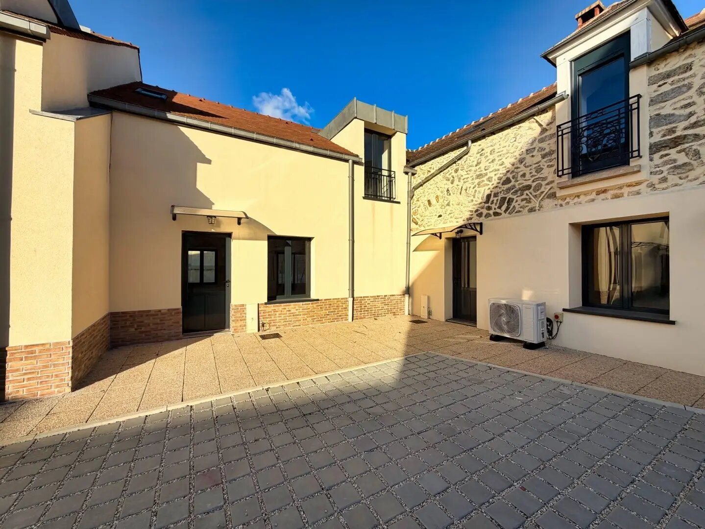 Maison à vendre, 76m², Réau