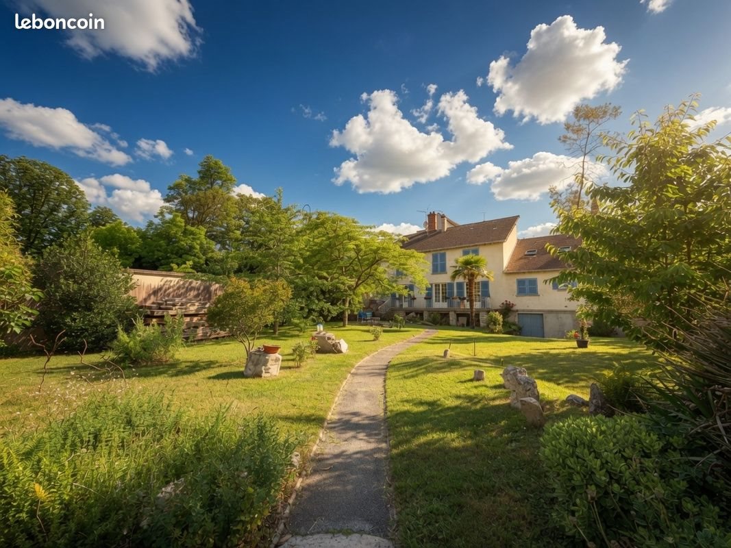 Maison à vendre, 180m², Nemours