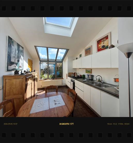 Advert pic 0