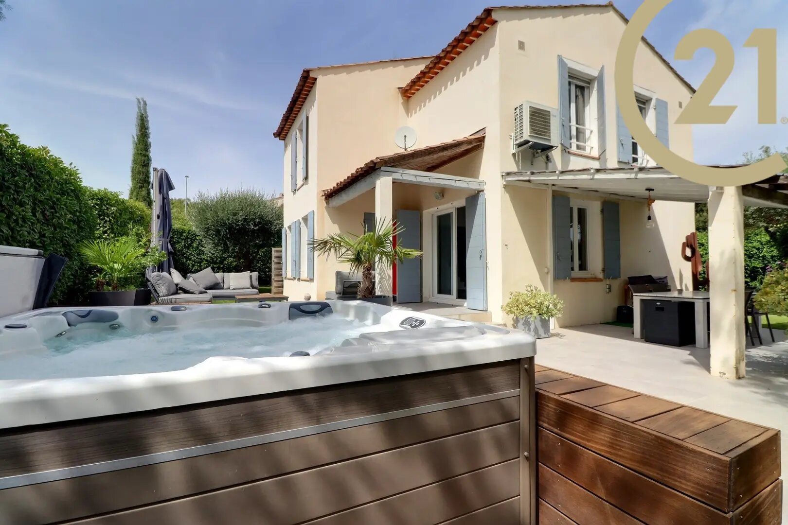 Maison à vendre, 118m², Saint-Raphaël