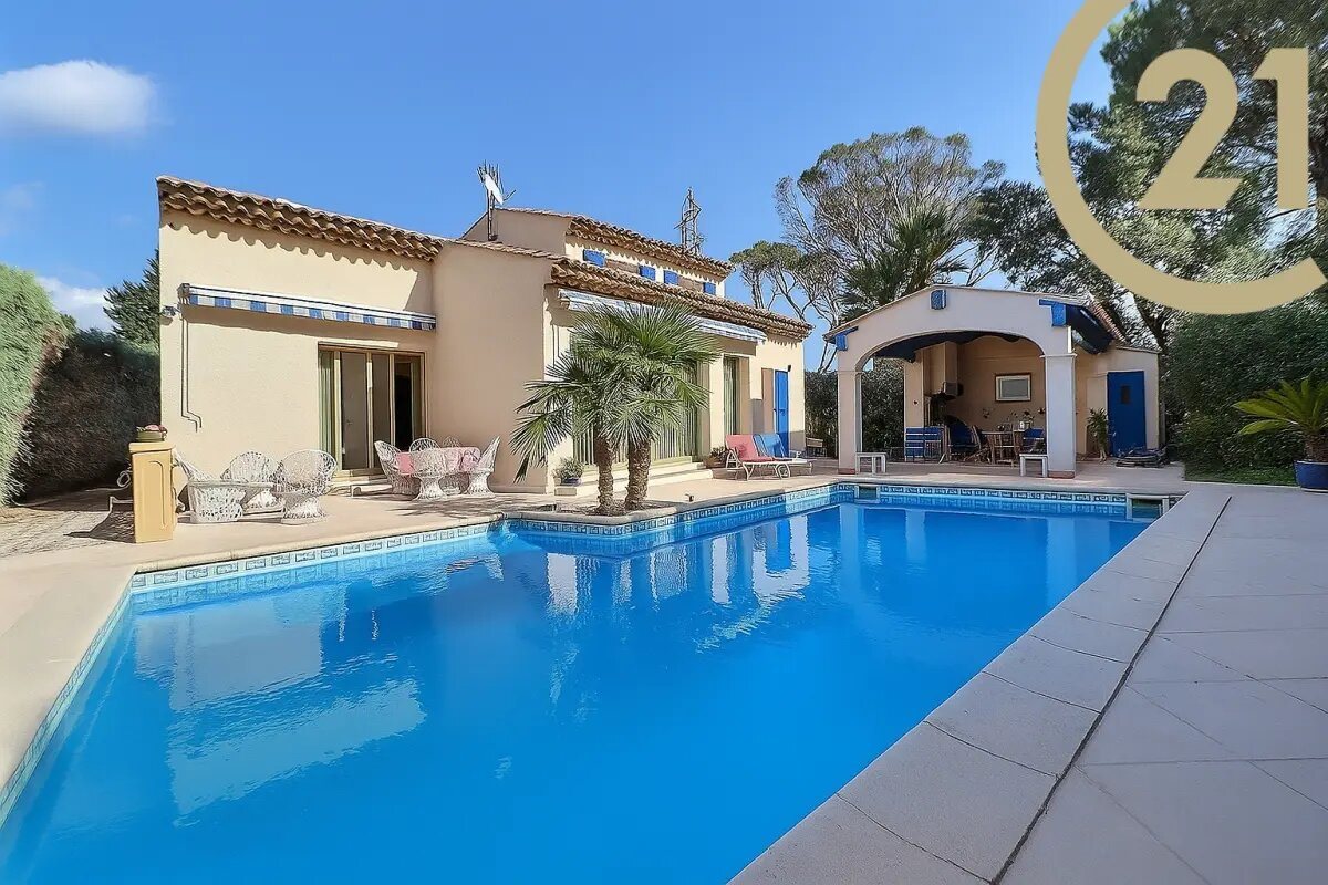 Maison à vendre, 159m², Saint-Raphaël