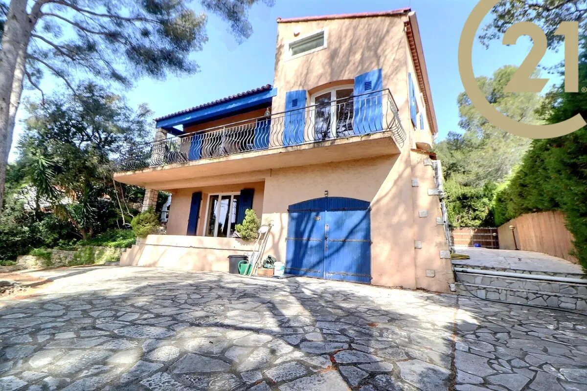 Maison à vendre, 130m², Saint-Raphaël