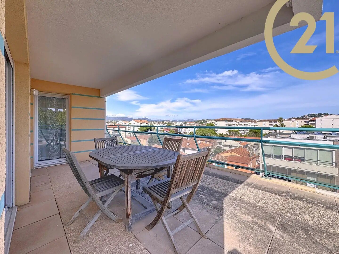 Appartement à vendre, 81m², Fréjus
