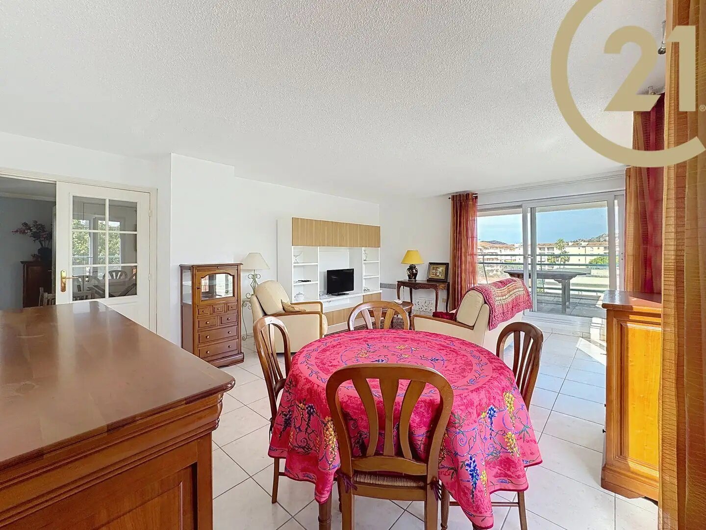 Appartement à vendre, 81m², Fréjus