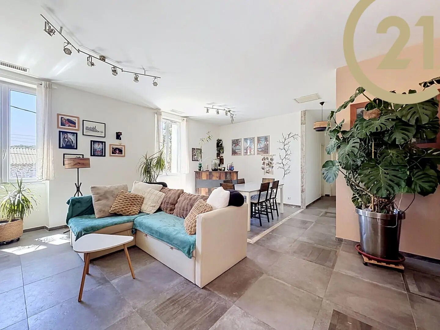 Appartement à vendre, 79m², Fréjus
