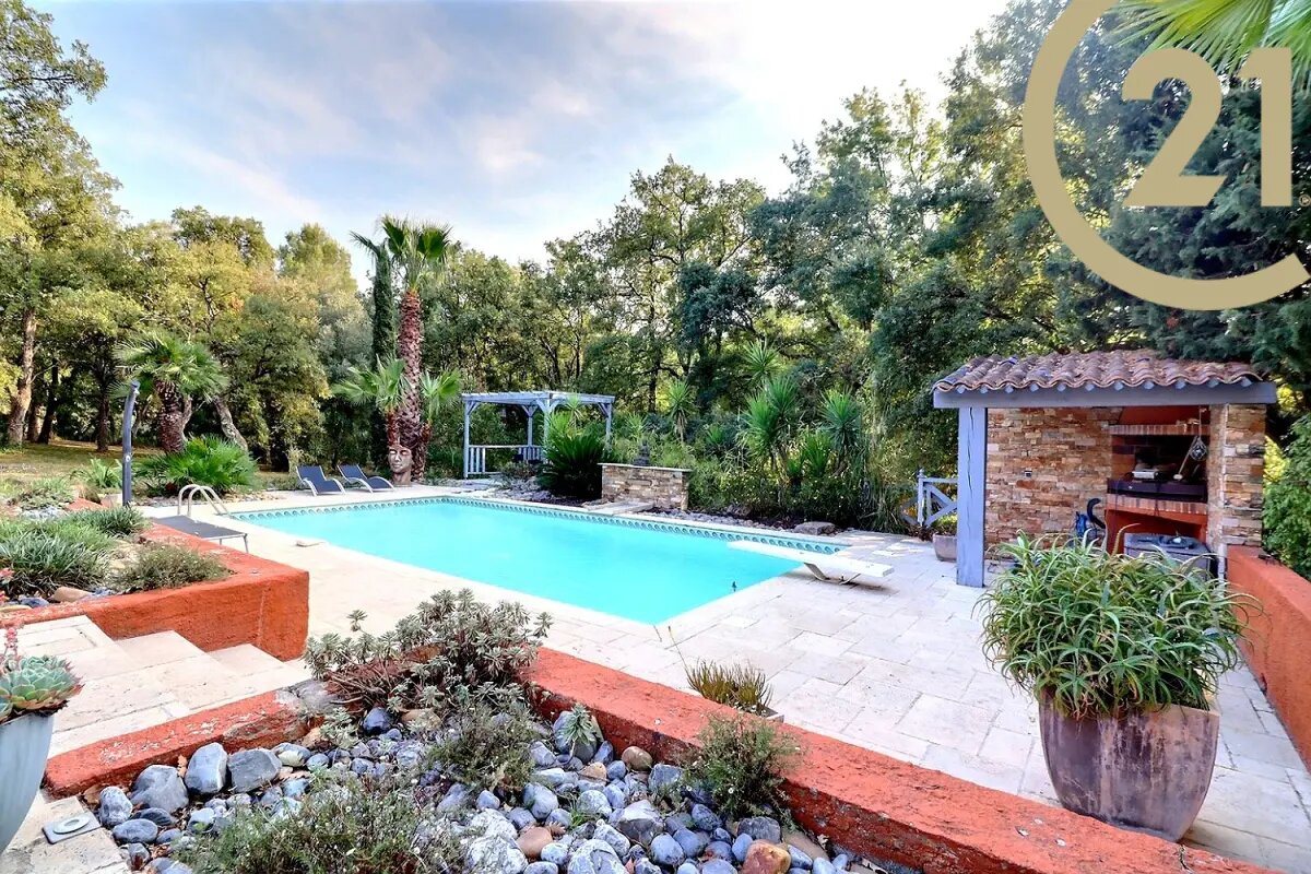 Maison à vendre, 210m², Puget-sur-Argens