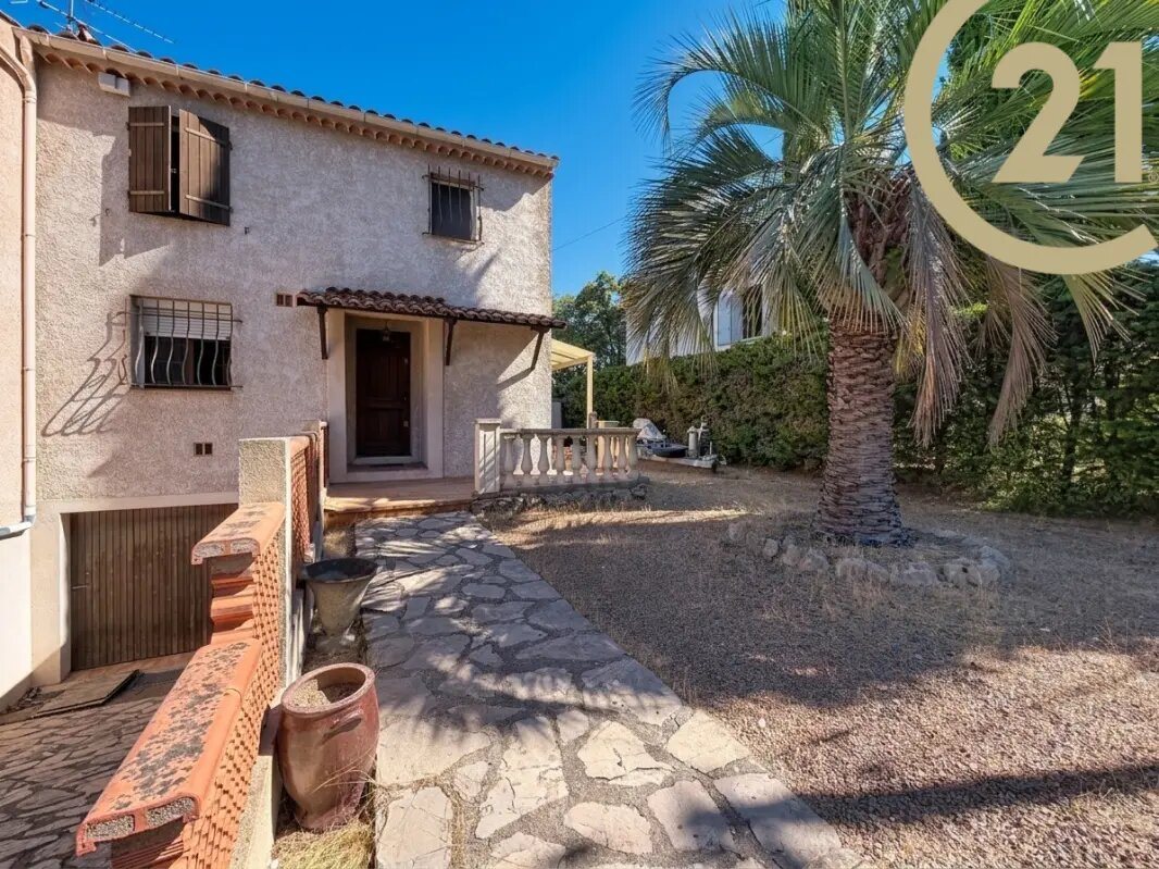 Maison à vendre, 94m², Saint-Raphaël