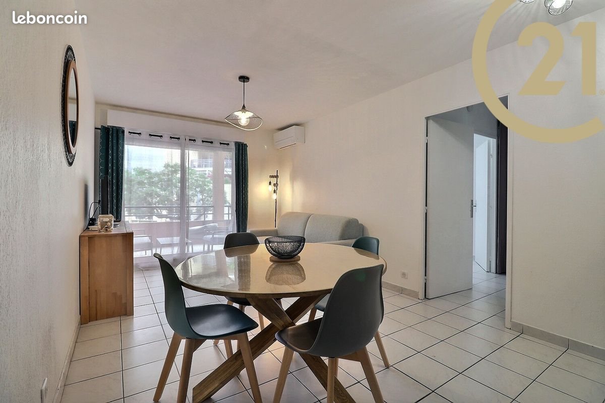Appartement à louer, 38m², Fréjus