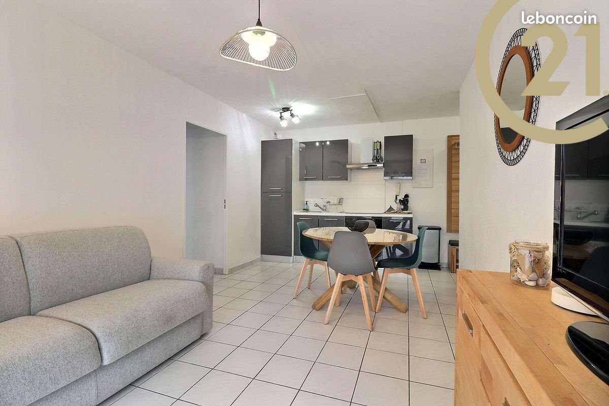 Appartement à louer, 38m², Fréjus