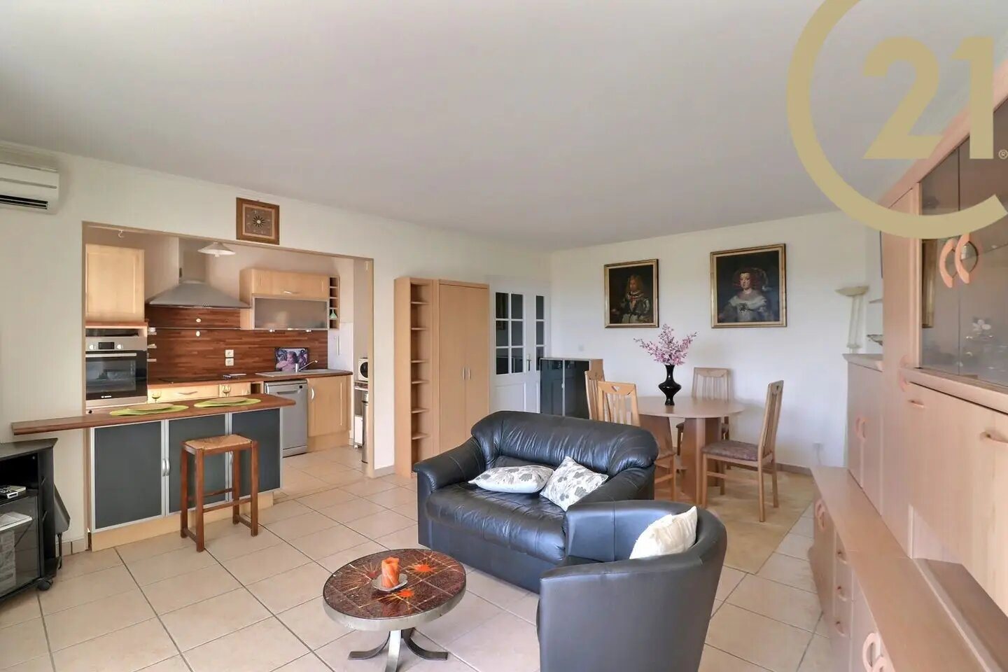 Appartement à vendre, 75m², Fréjus