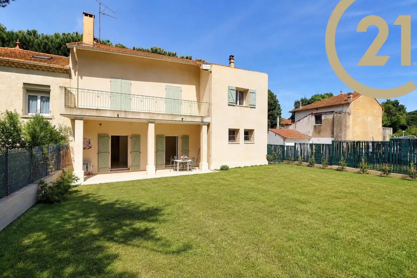 Maison à vendre, 131m², Fréjus