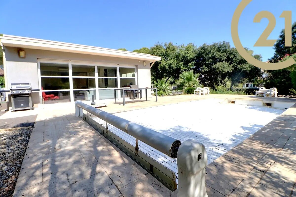 Maison à vendre, 146m², Saint-Raphaël