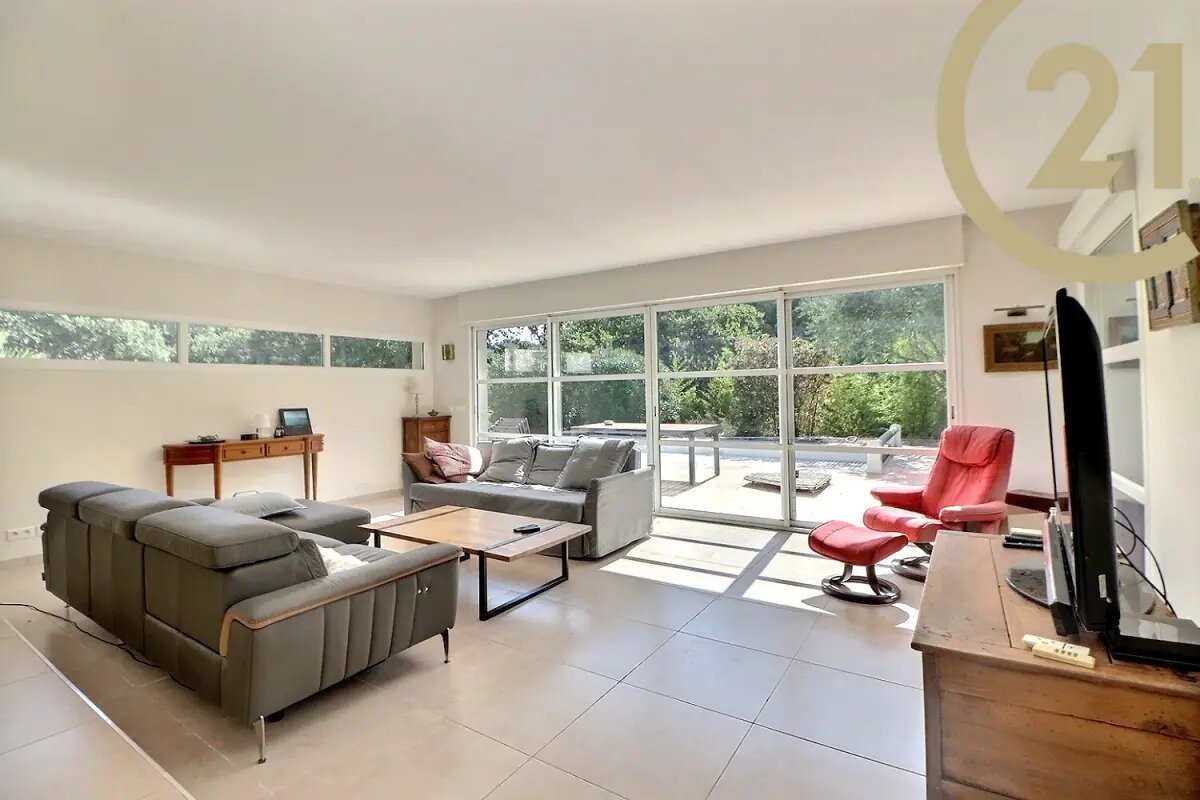 Maison à vendre, 146m², Saint-Raphaël