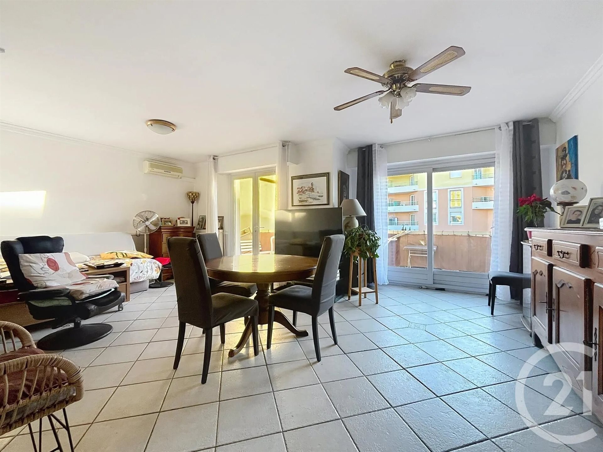 Appartement à vendre, 58m², Fréjus