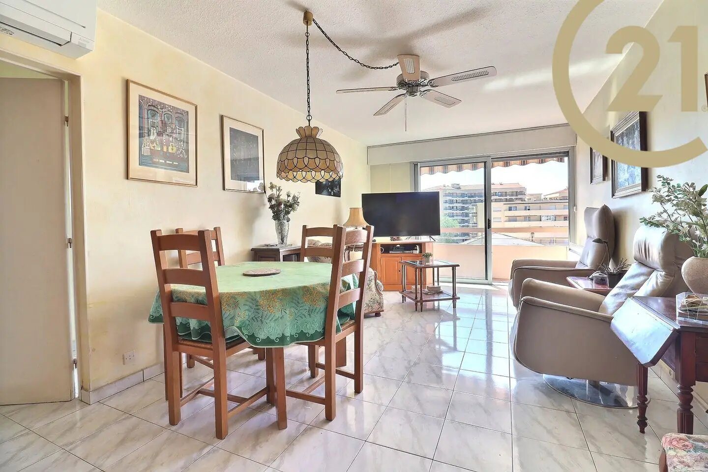 Appartement à vendre, 64m², Fréjus