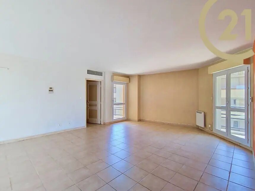 Appartement à vendre, 102m², Saint-Raphaël