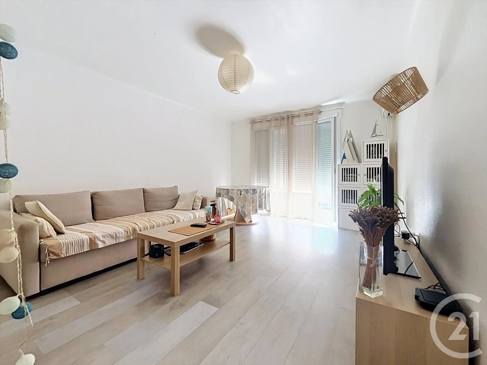 Appartement à vendre, 73m², Fréjus