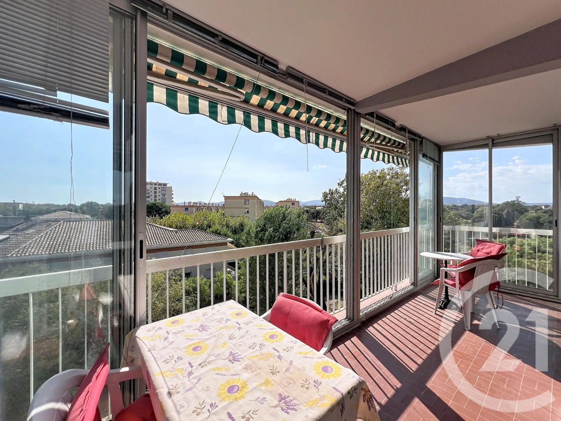 Appartement à vendre, 94m², Fréjus