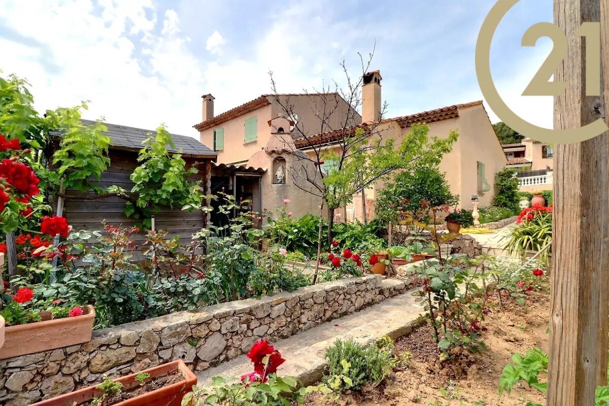 Maison à vendre, 203m², Saint-Raphaël