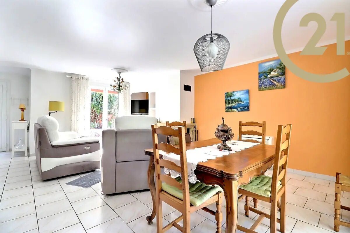 Maison à vendre, 110m², Fréjus