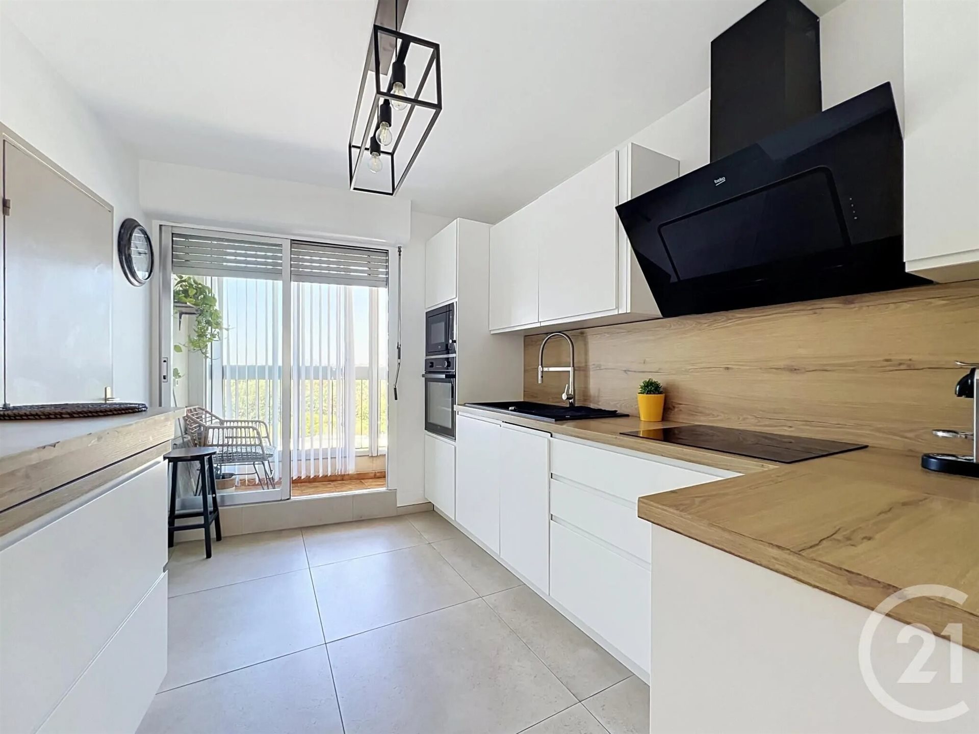 Appartement à vendre, 64m², Fréjus