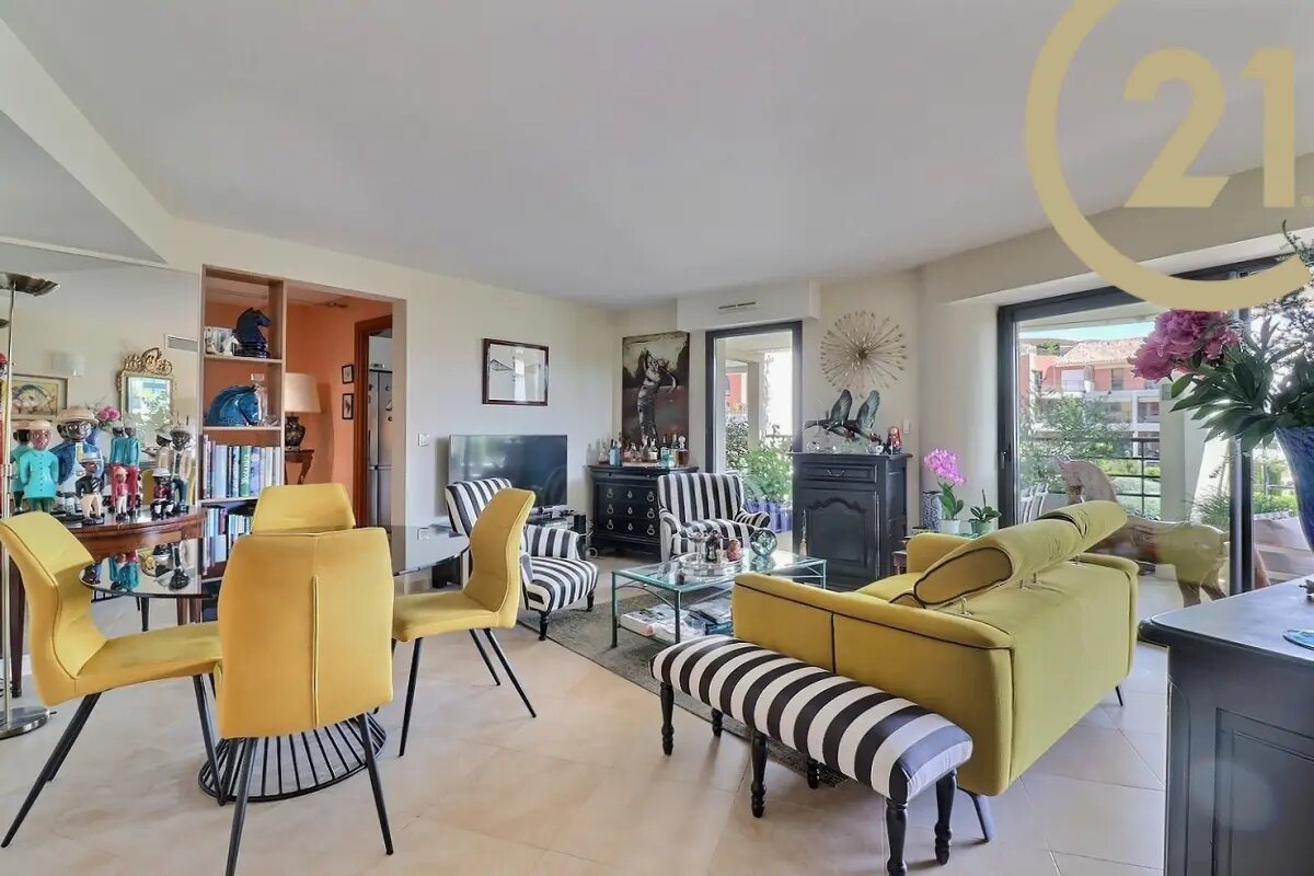 Appartement à vendre, 85m², Saint-Raphaël