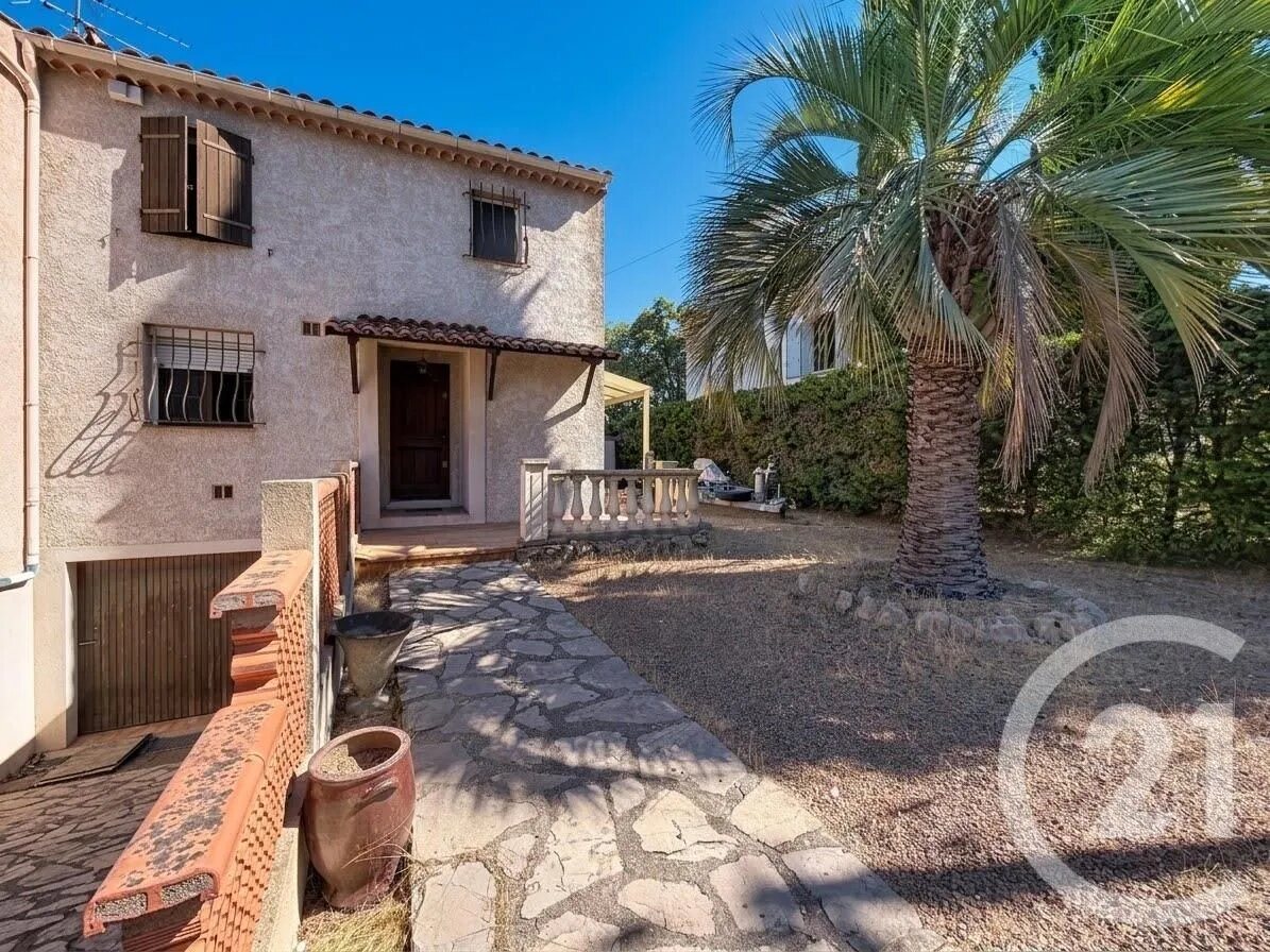 Maison à vendre, 94m², Saint-Raphaël