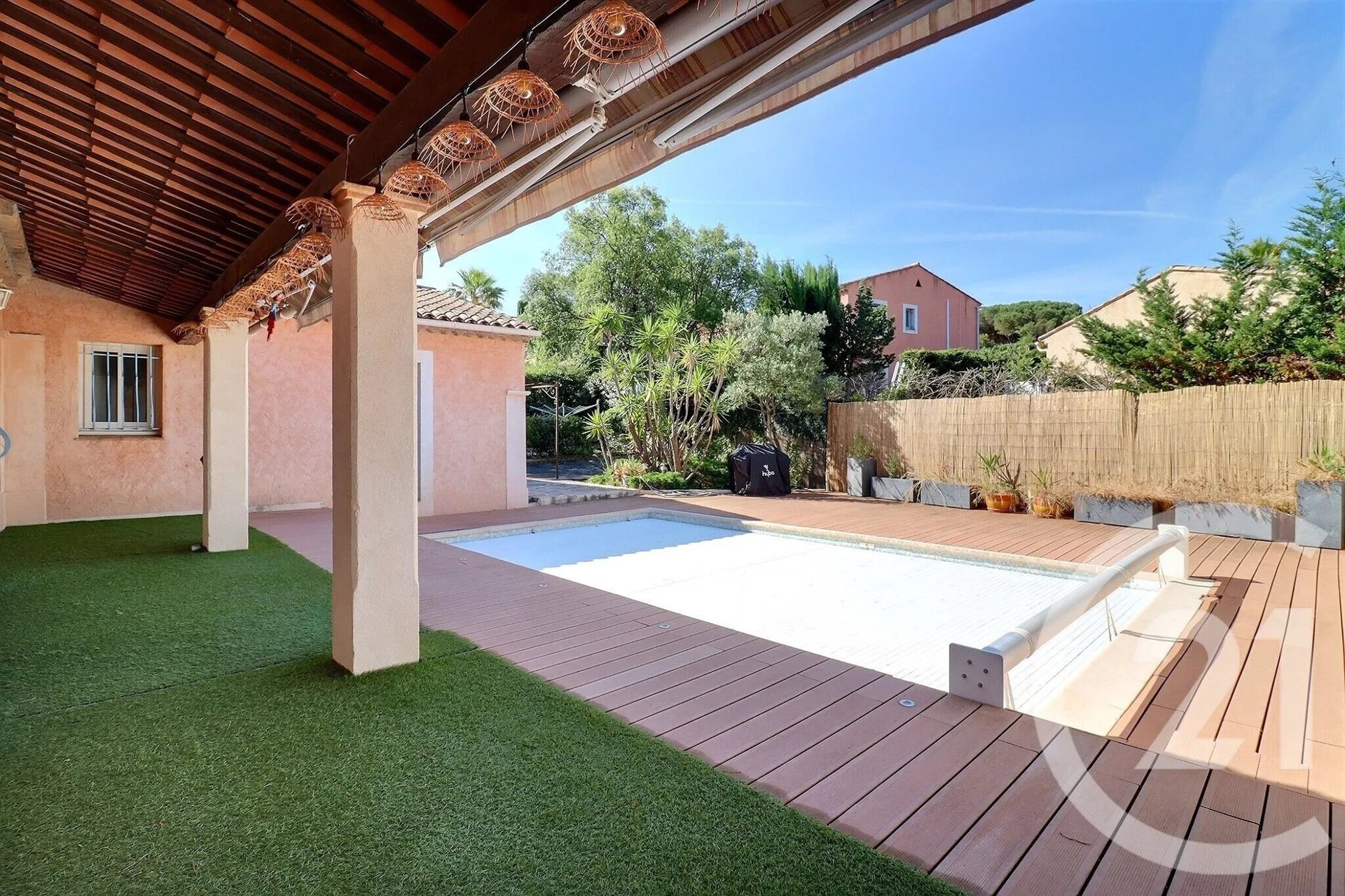 Maison à vendre, 186m², Fréjus