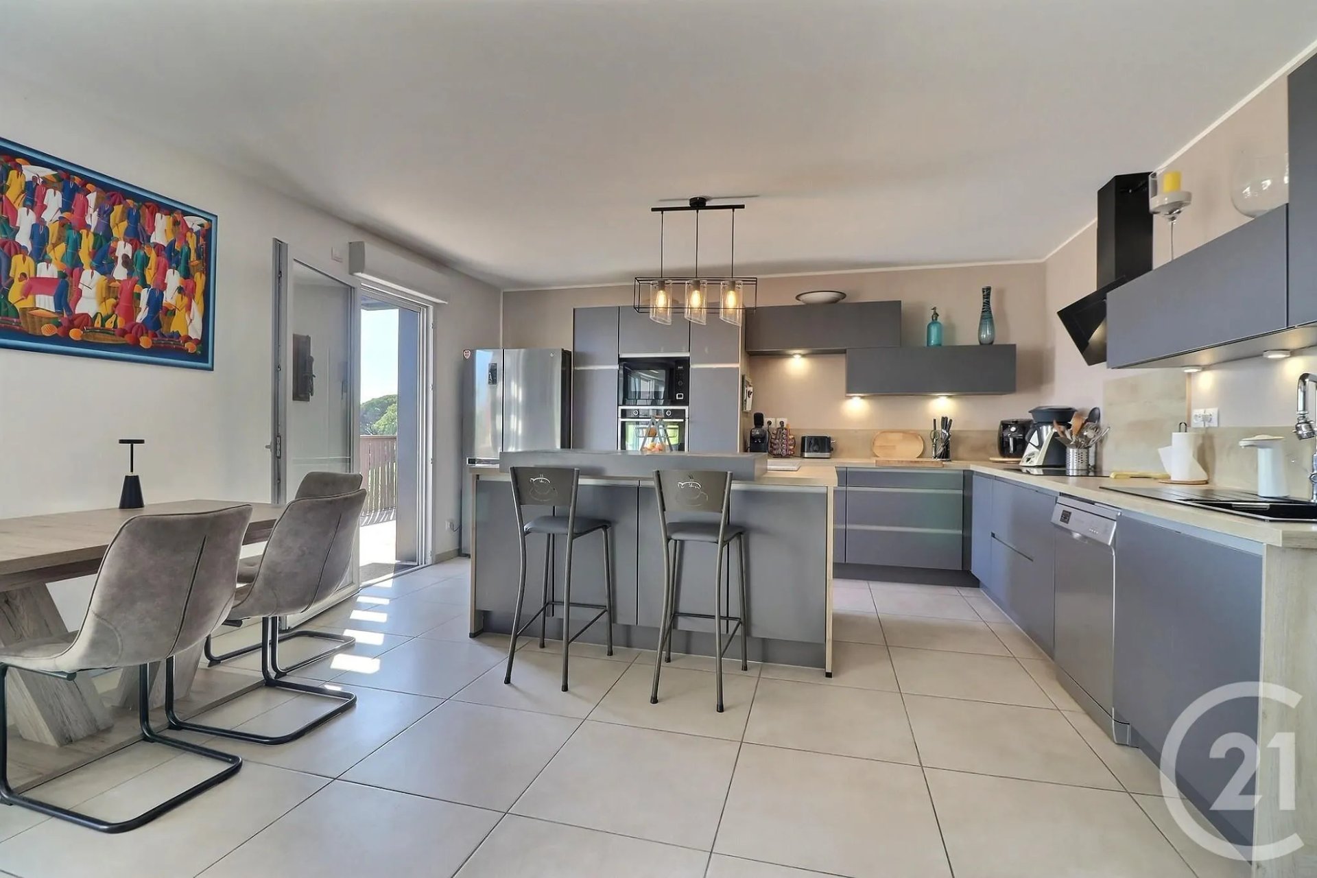 Appartement à vendre, 104m², Fréjus