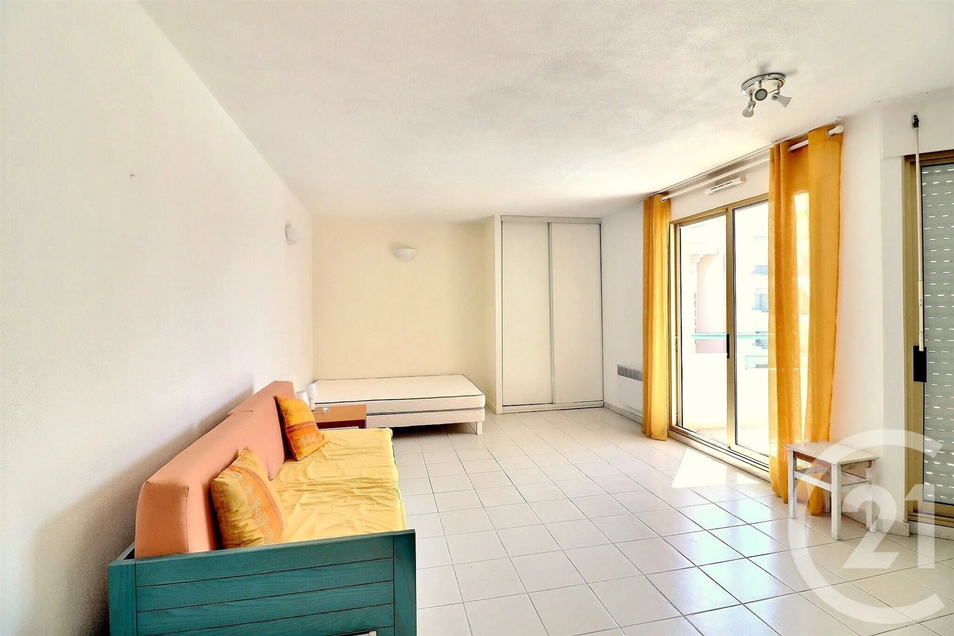 Appartement à vendre, 27m², Fréjus