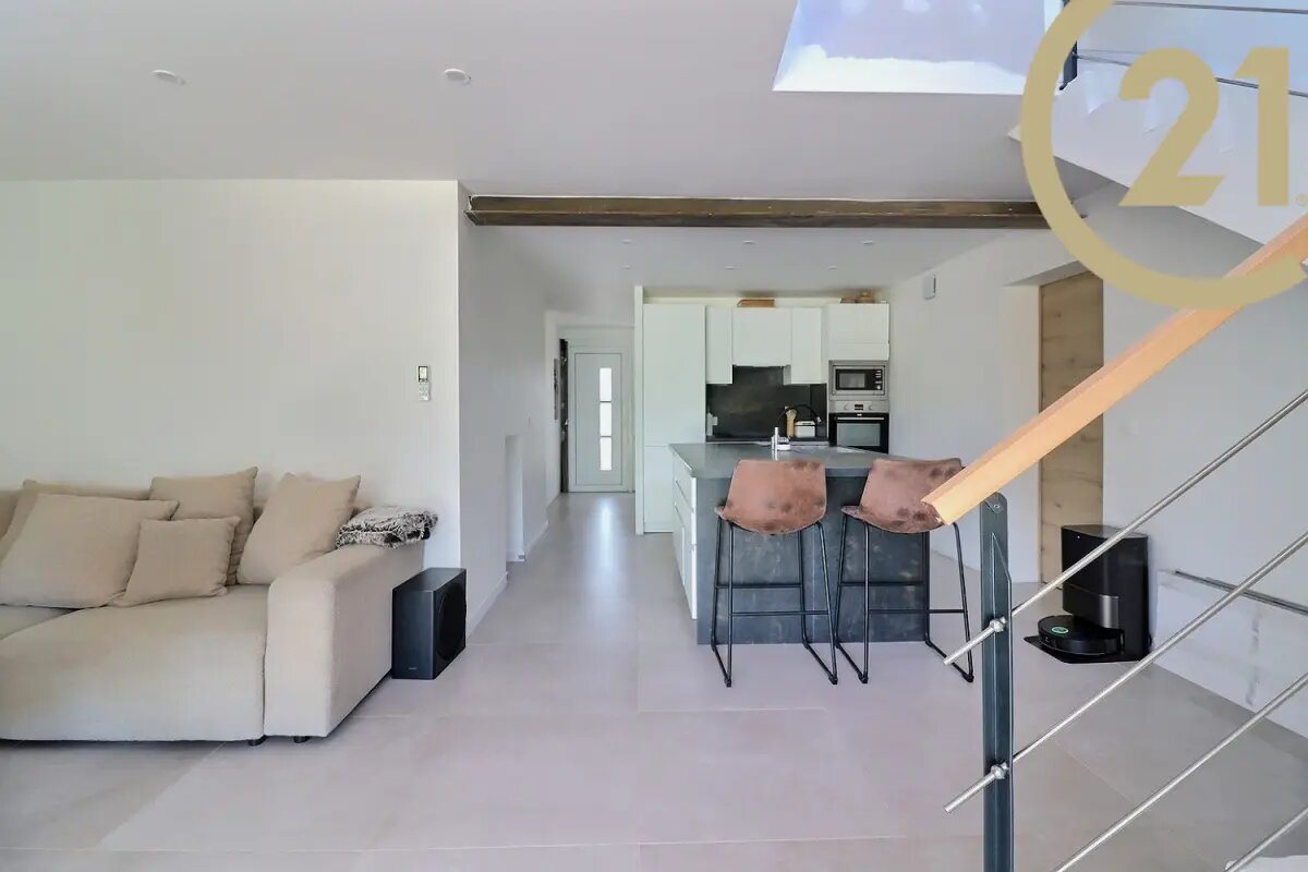 Maison à vendre, 141m², Saint-Raphaël