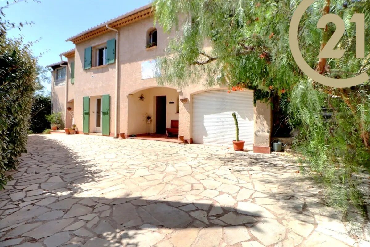Maison à vendre, 150m², Saint-Raphaël