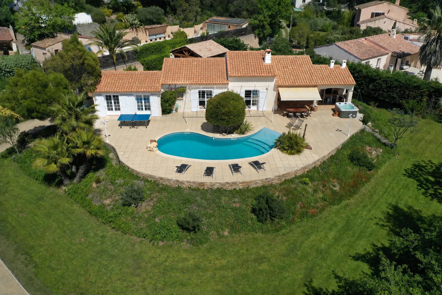 Maison à vendre, 140m², Puget-sur-Argens