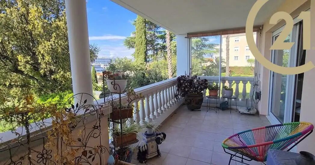 Appartement à vendre, 102m², Fréjus