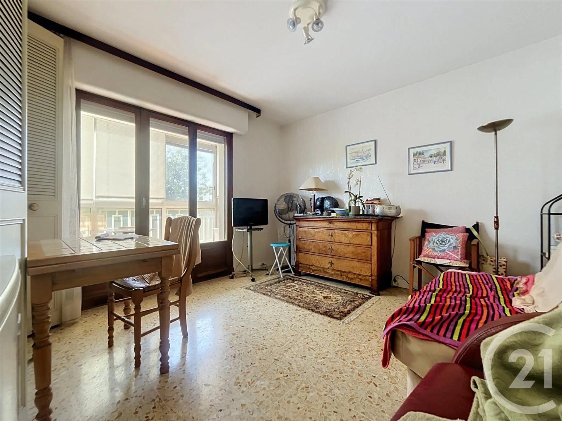 Appartement à vendre, 28m², Fréjus