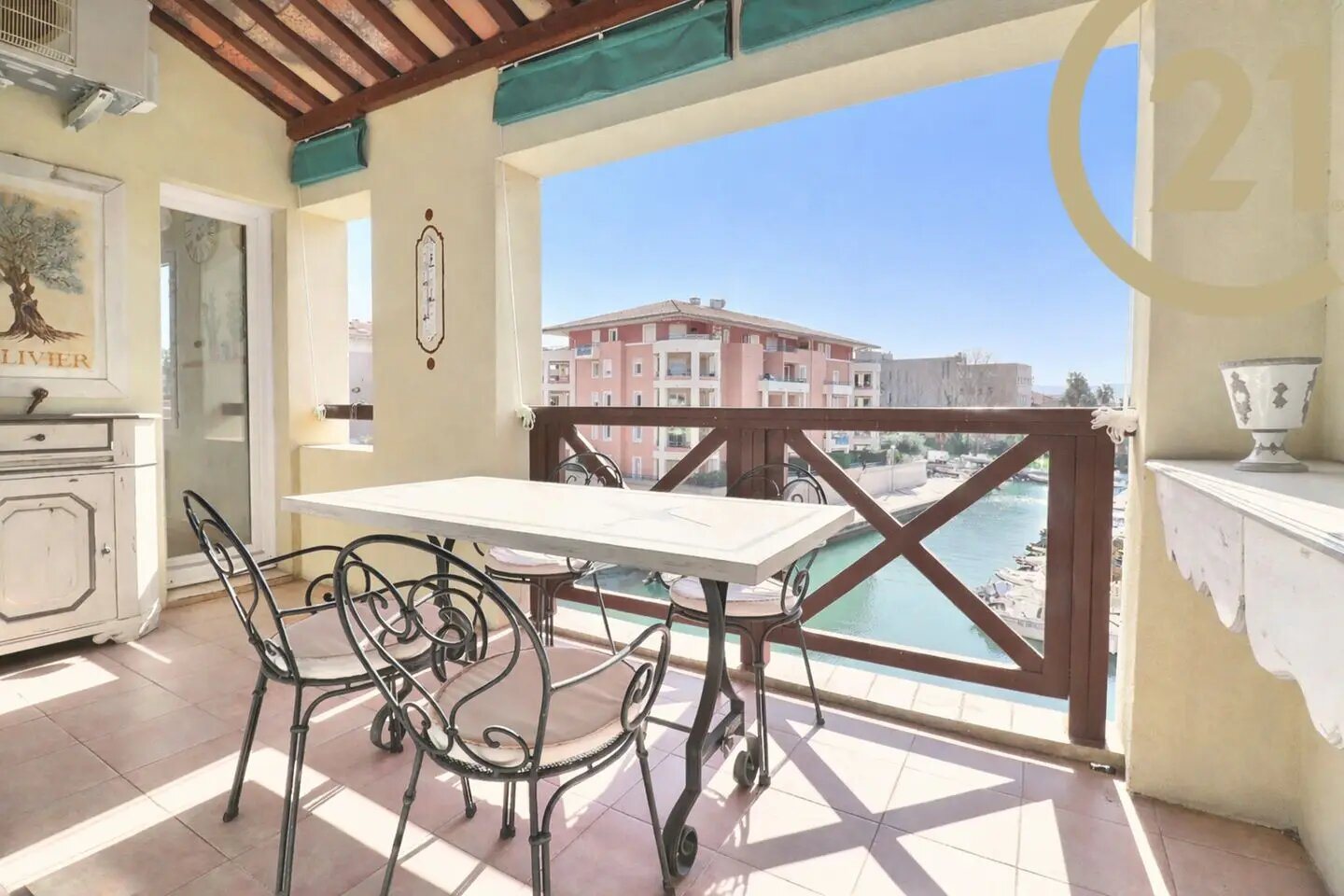 Appartement à vendre, 70m², Fréjus