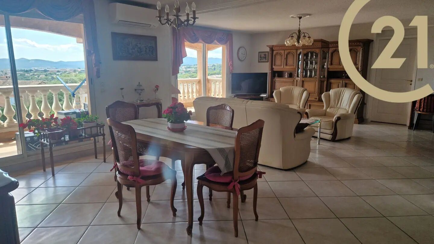 Appartement à vendre, 124m², Fréjus