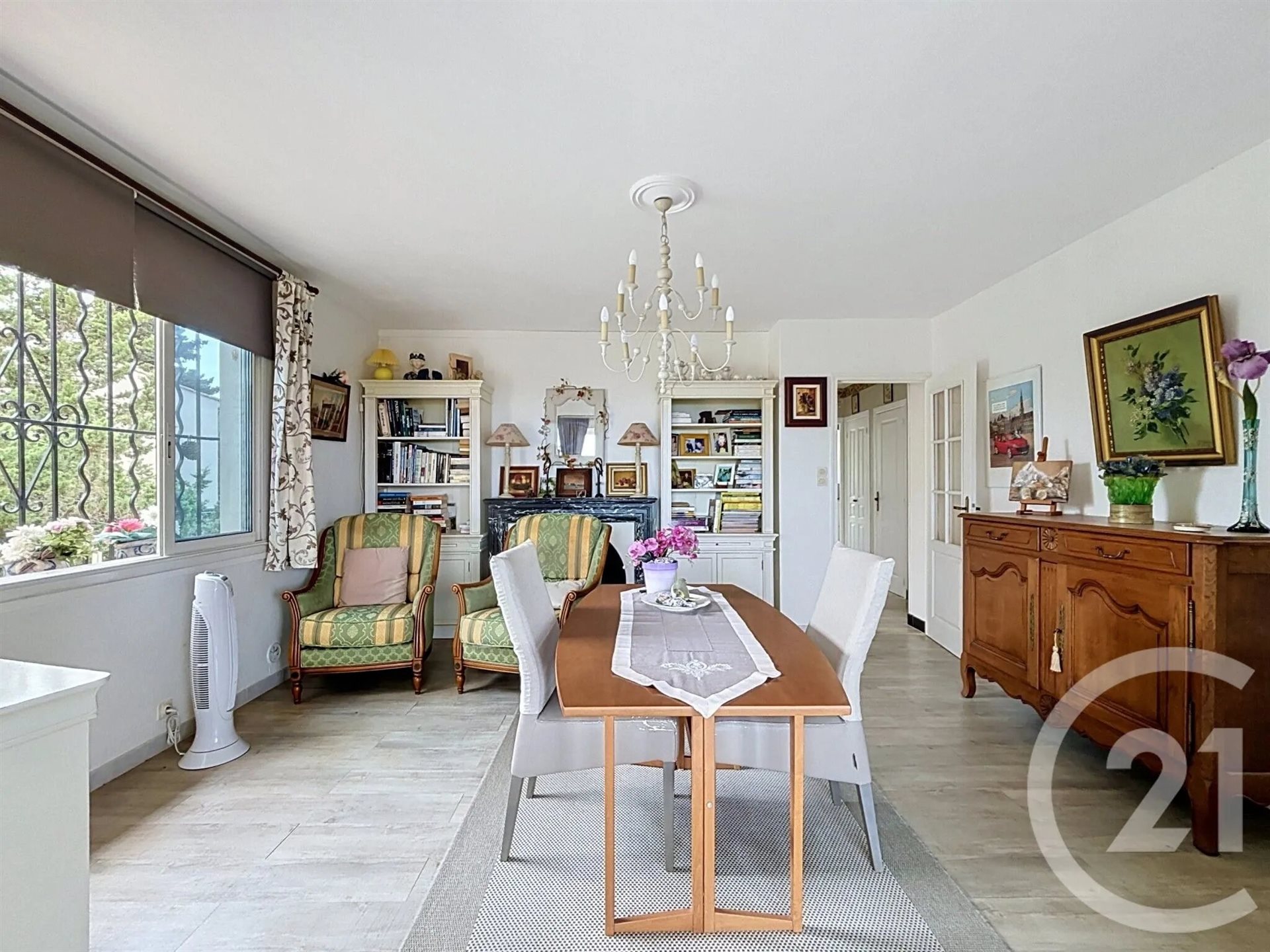 Appartement à vendre, 83m², Fréjus