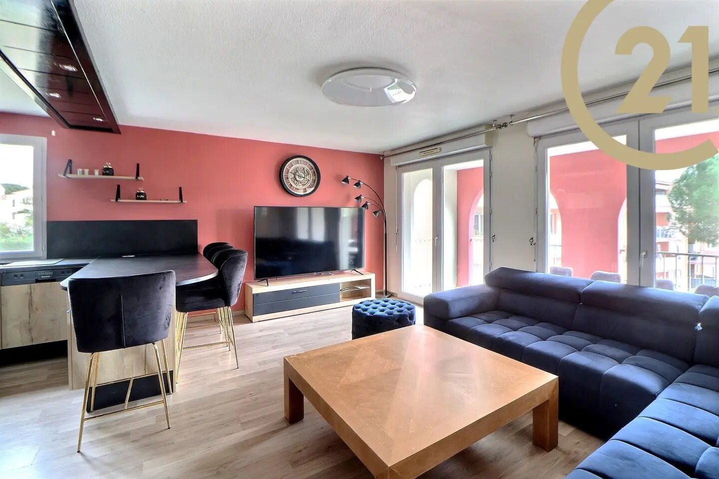 Appartement à vendre, 65m², Fréjus