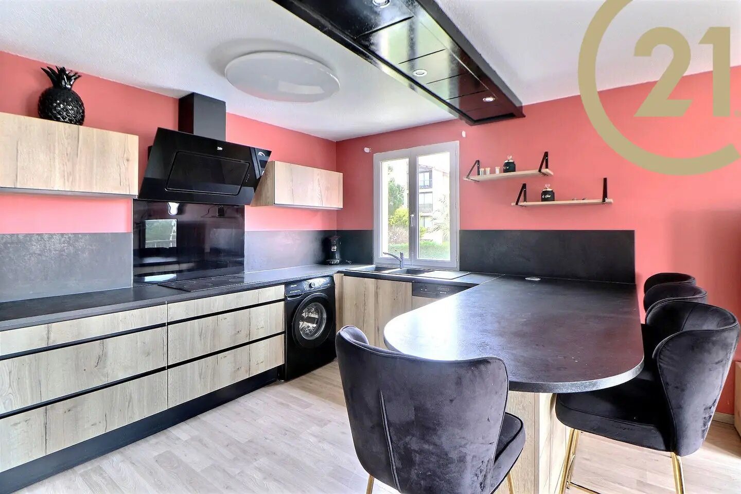 Appartement à vendre, 65m², Fréjus