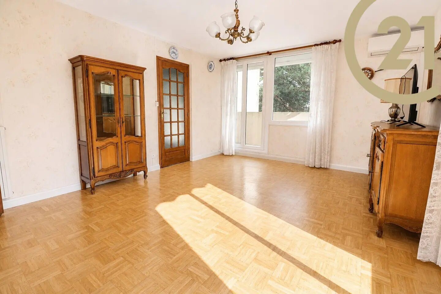 Appartement à vendre, 70m², Fréjus