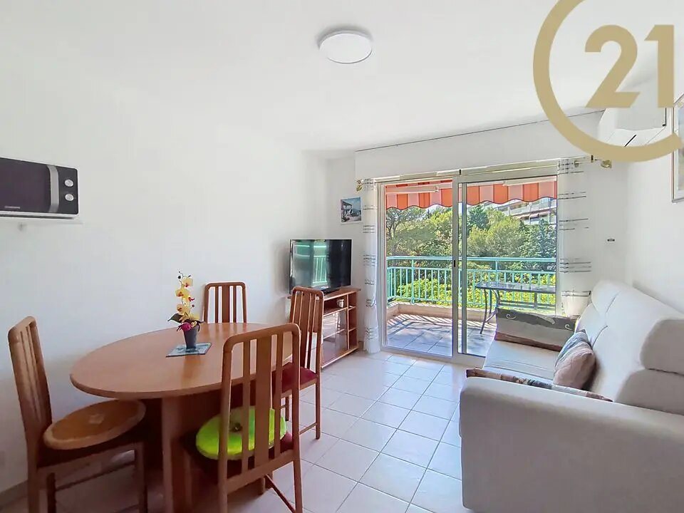 Appartement à vendre, 30m², Saint-Raphaël