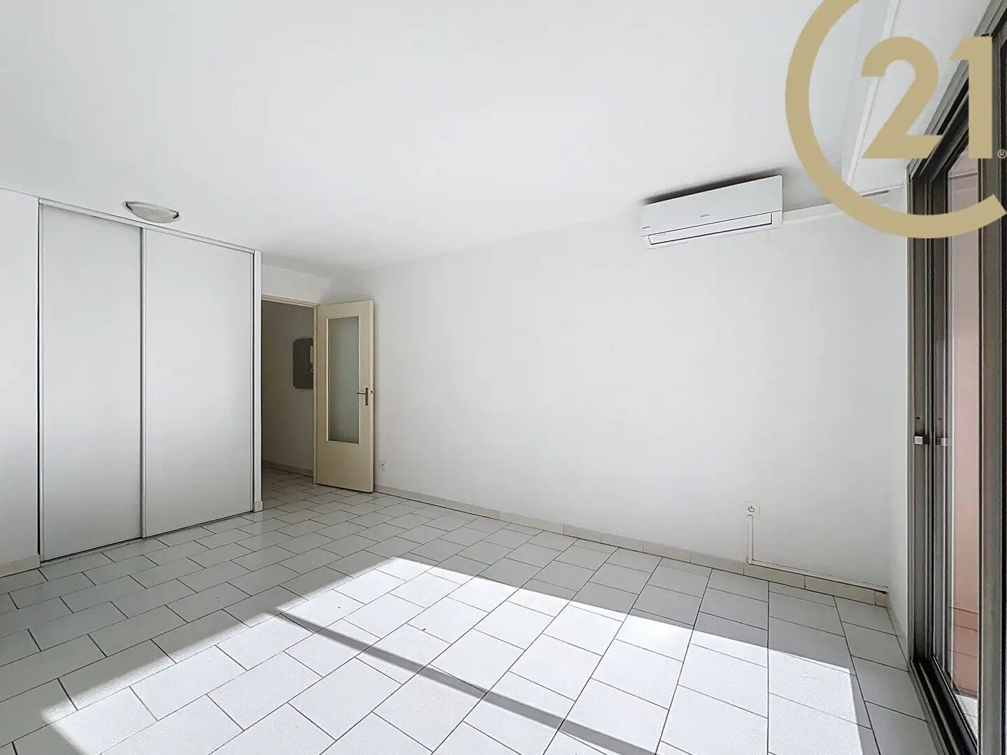 Appartement à vendre, 30m², Fréjus