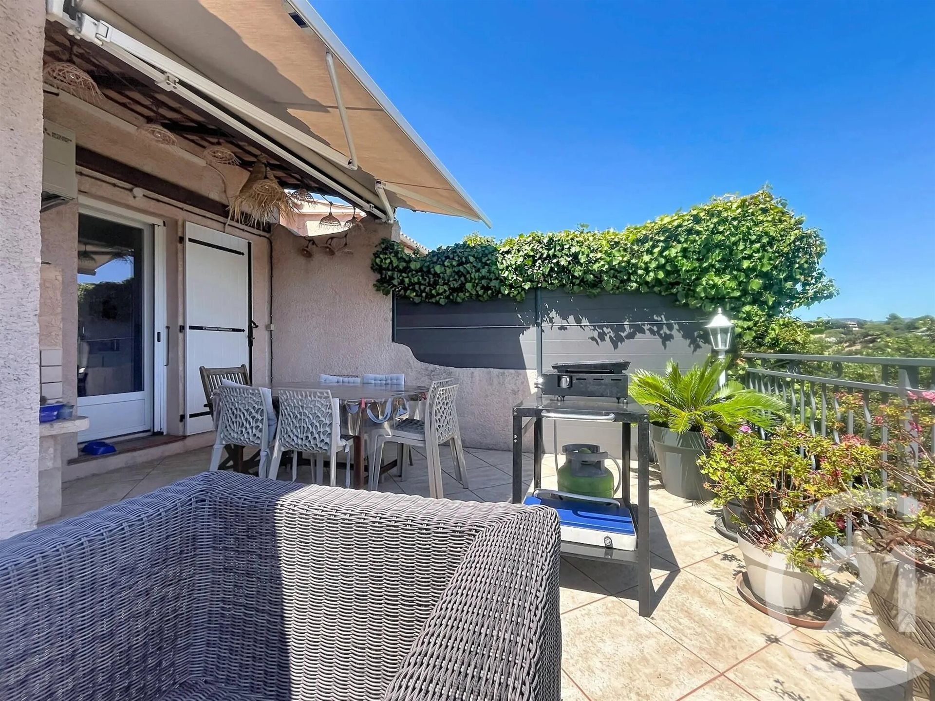 Maison à vendre, 99m², Fréjus