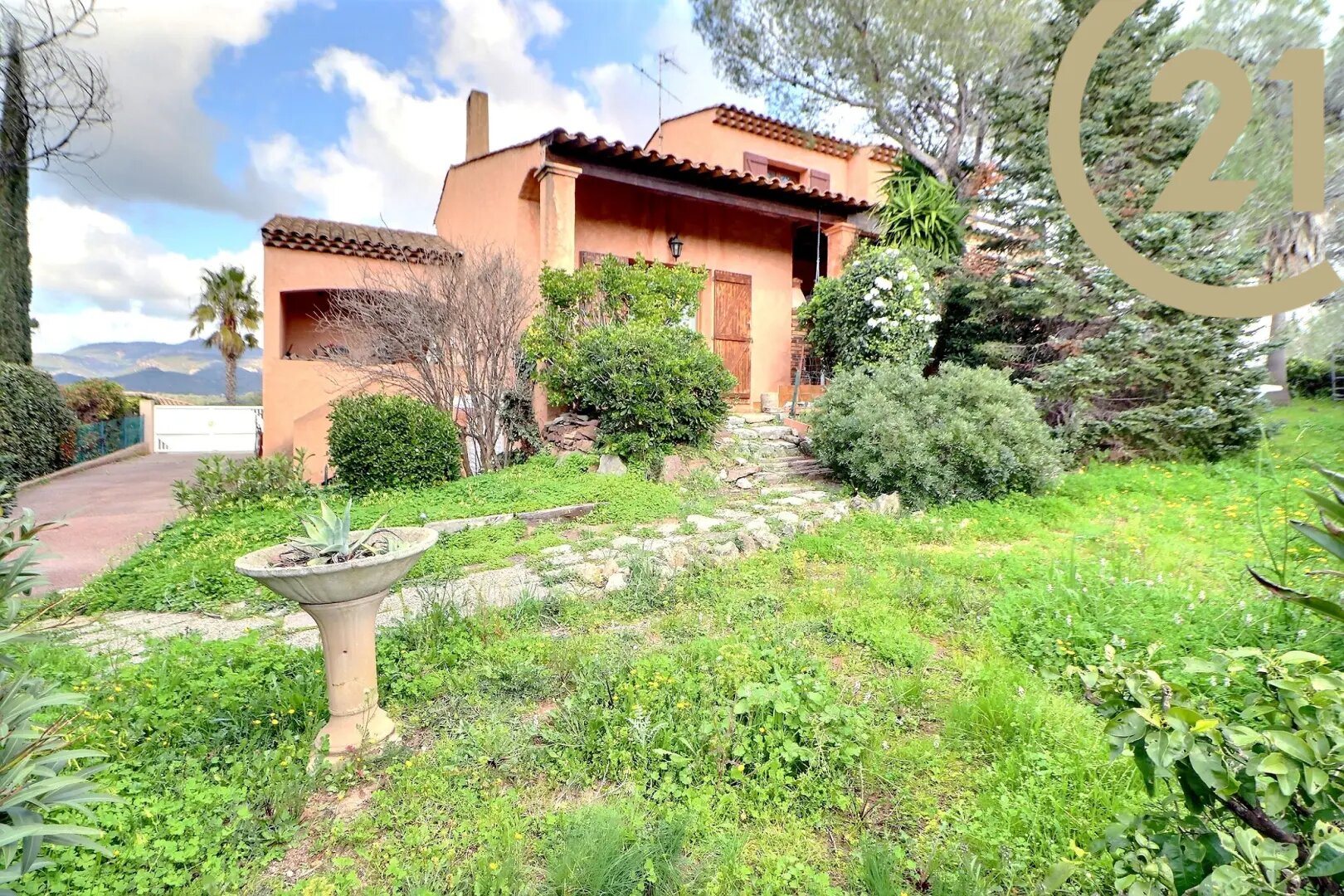 Maison à vendre, 139m², Saint-Raphaël
