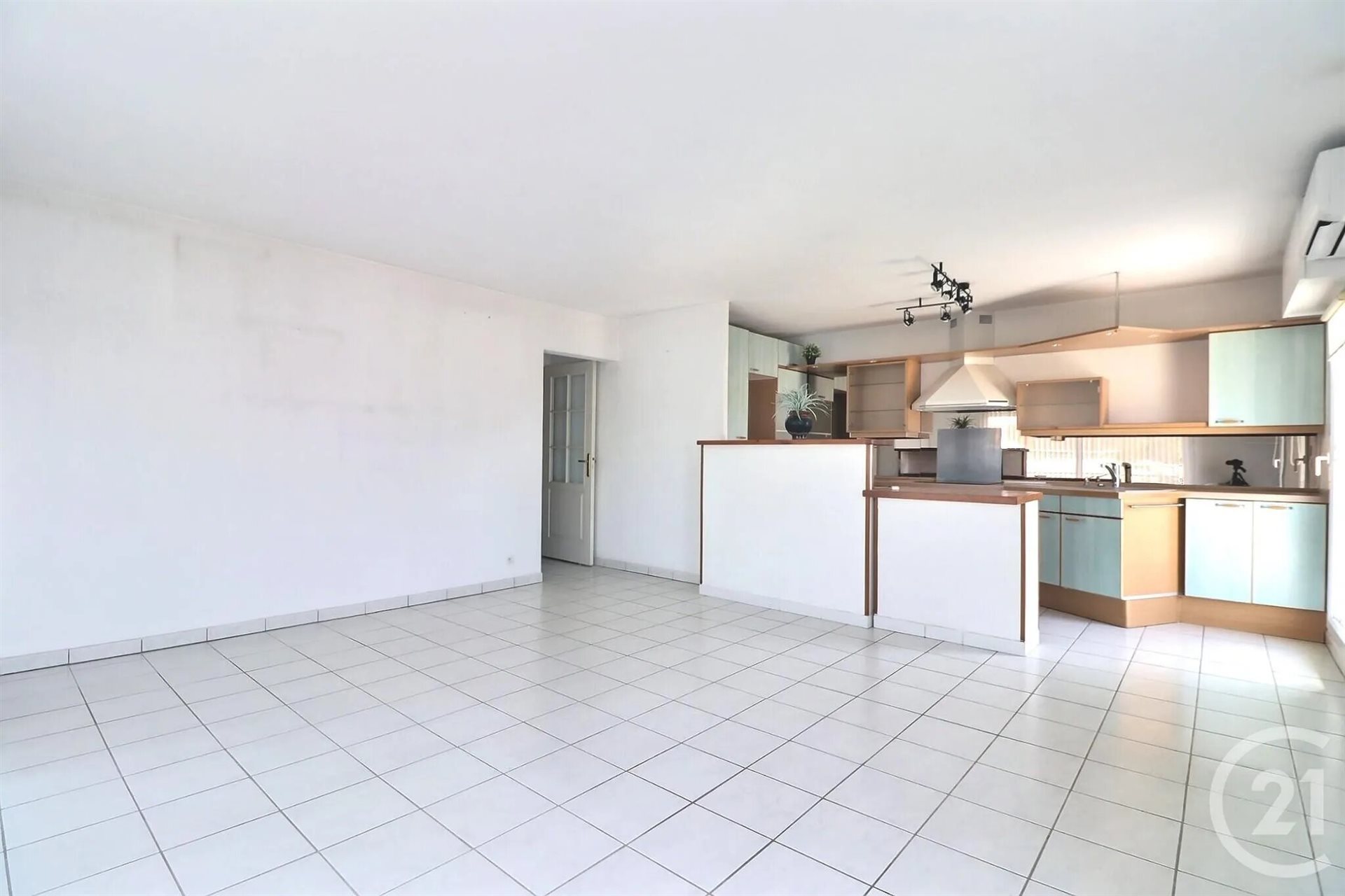 Appartement à vendre, 82m², Saint-Raphaël