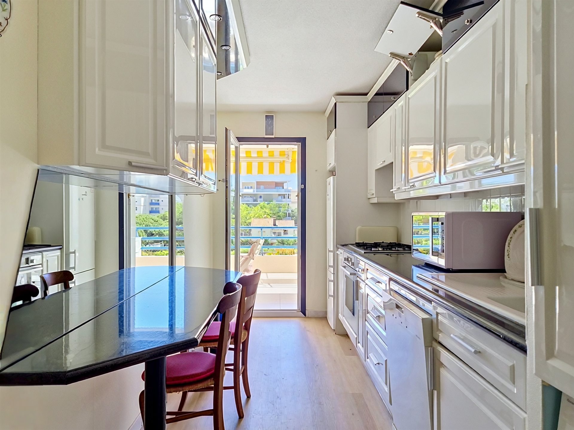 Appartement à vendre, 74m², Fréjus