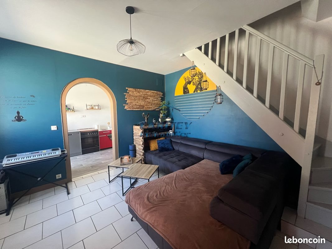 Appartement à louer, 74m², Lure